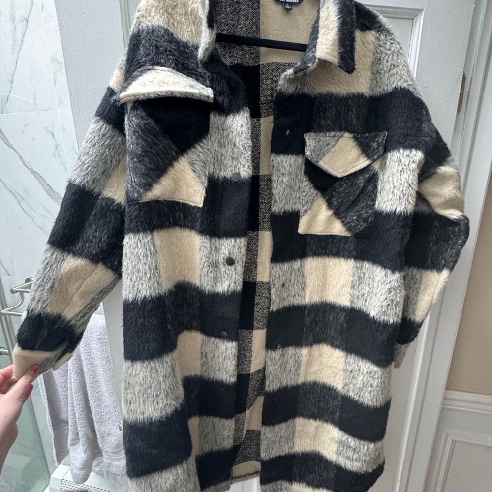 Steve Madden Black & Cream Plaid Teddy Long Shacket - Picture 2 of 2